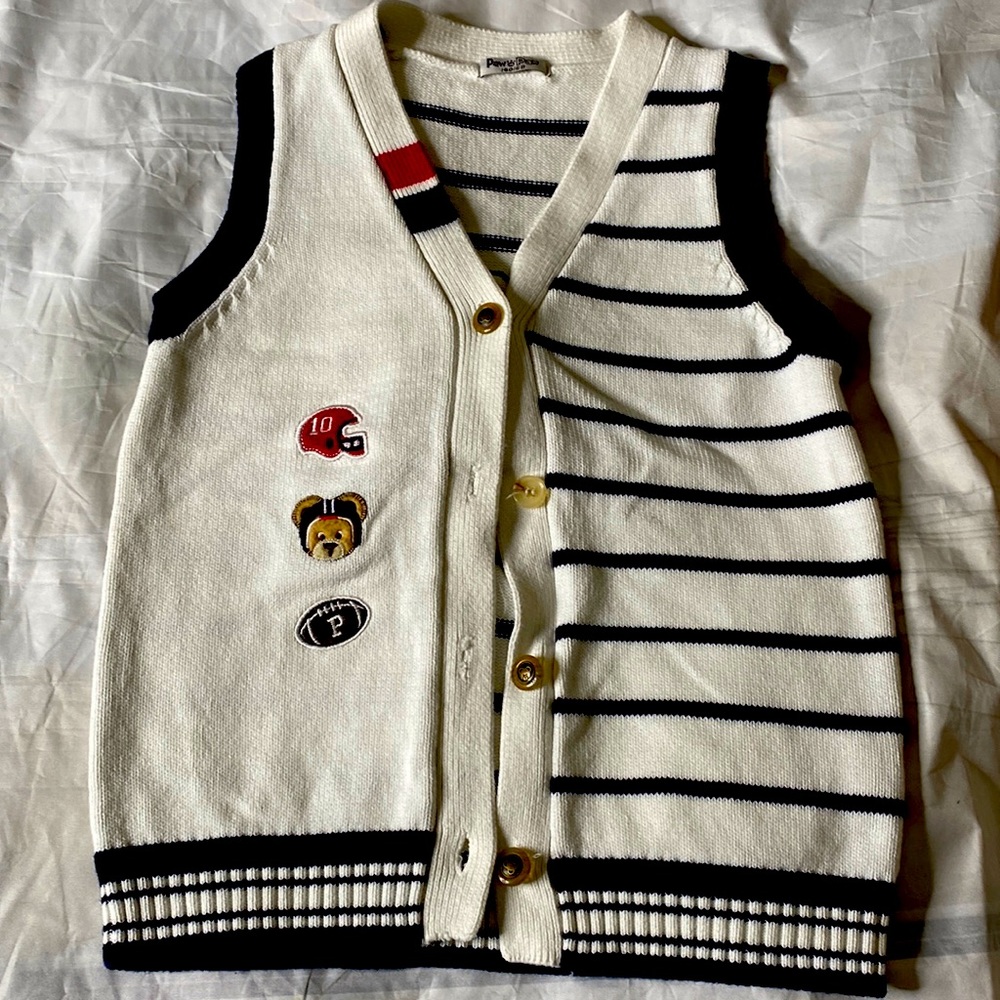 Paw In Paw size small (140-68) boys sleeveless button down sweater.
